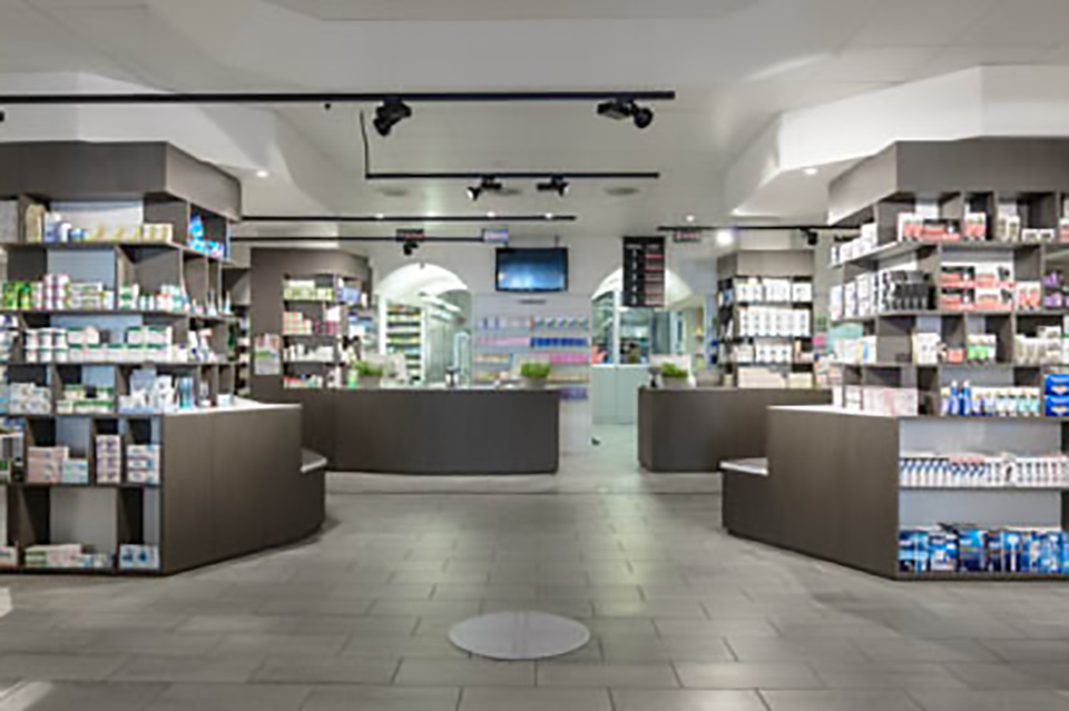 A Baragazza apre il dispensario farmaceutico