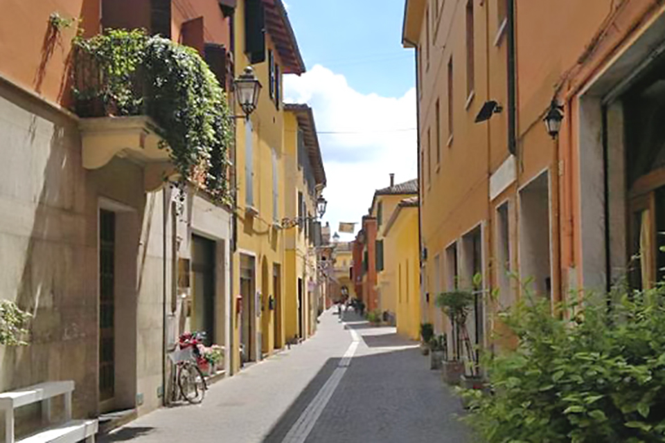 Budrio, via Garibaldi strada di eccellenze
