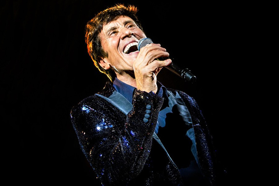 Gianni Morandi: Stasera gioco in casa
