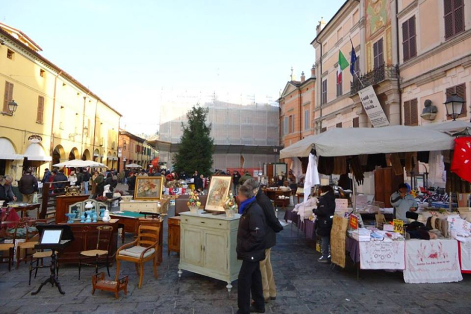 Mercatino storico degli Hobbisti