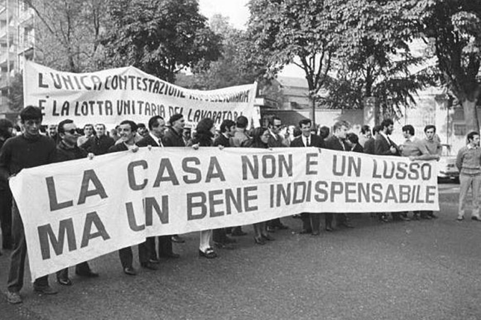 Abitare stanca. La casa: un racconto politico