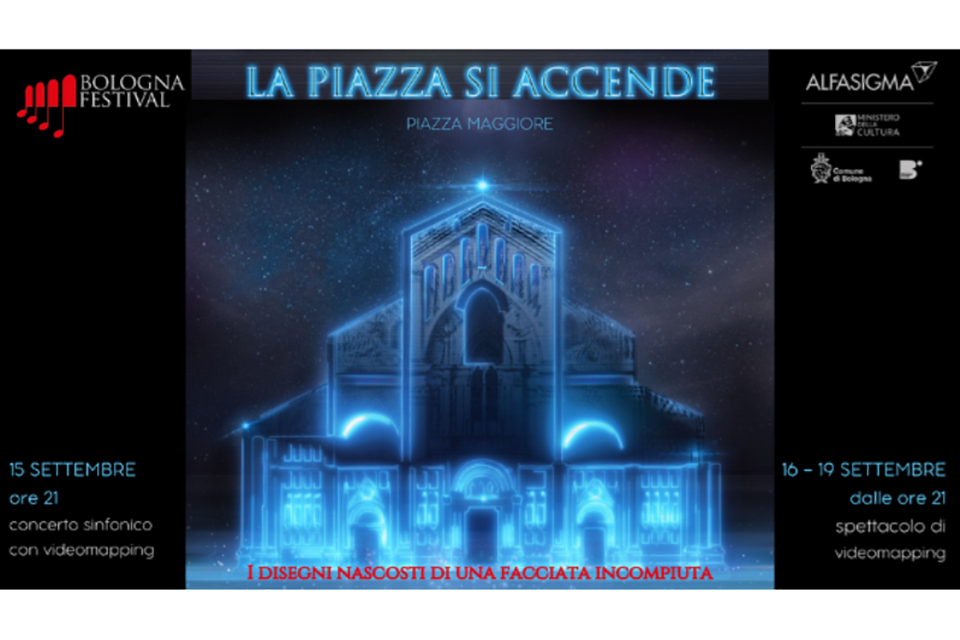 La Piazza si accende