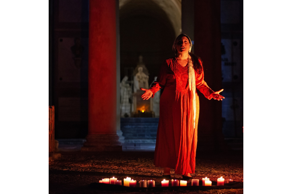 Bologna: la donna, l’artista, la saggia, la strega